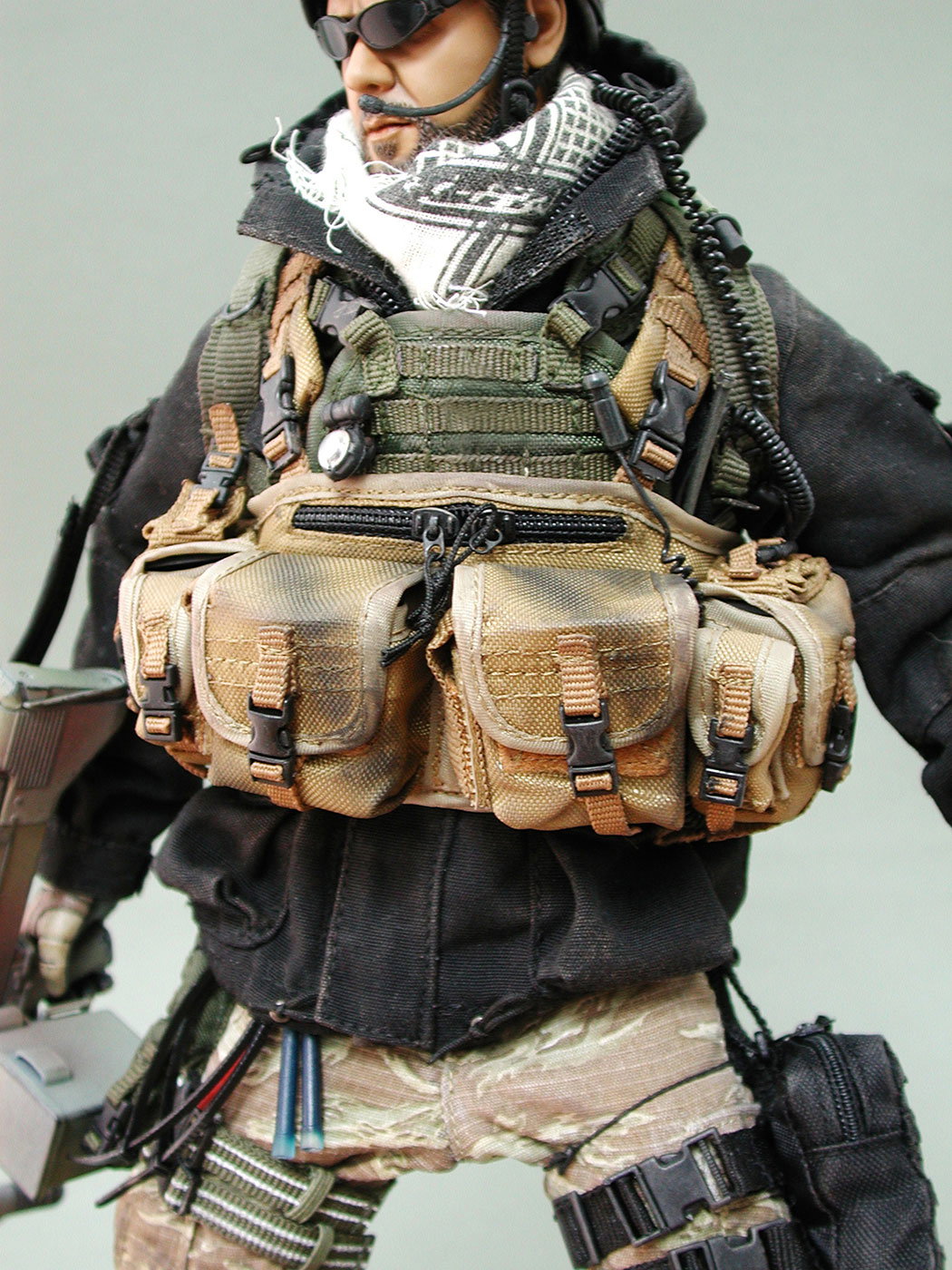 U.S. NSW Forces Desert Operation MK43 MOD1 Gunner (Tiger Stripe BDUs) image 9