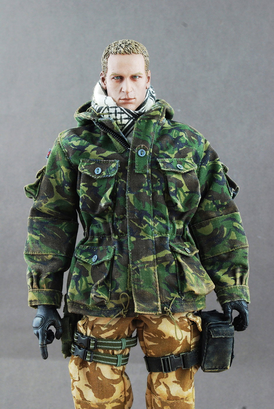 British Army Blues And Royals Regiment In Afghanistan Tank Commander image 5