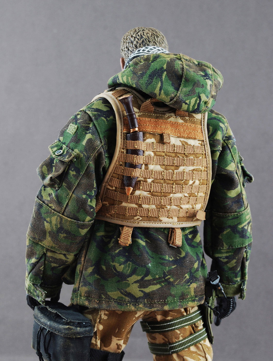 British Army Blues And Royals Regiment In Afghanistan Tank Commander image 6