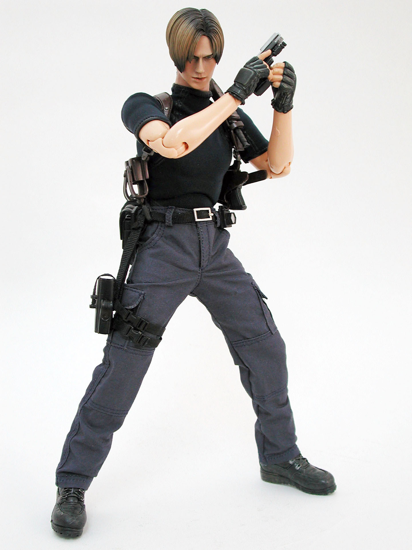 biohazard4 - Leon S. Kennedy image 9