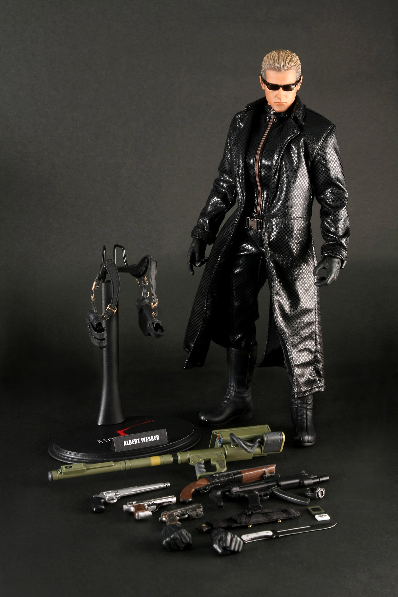 BIOHAZARD 5 - Albert Wesker (Midnight Version) image 5