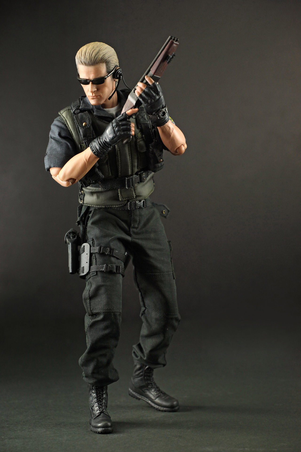BIOHAZARD 5 - Albert Wesker (S.T.A.R.S. Version) image 6
