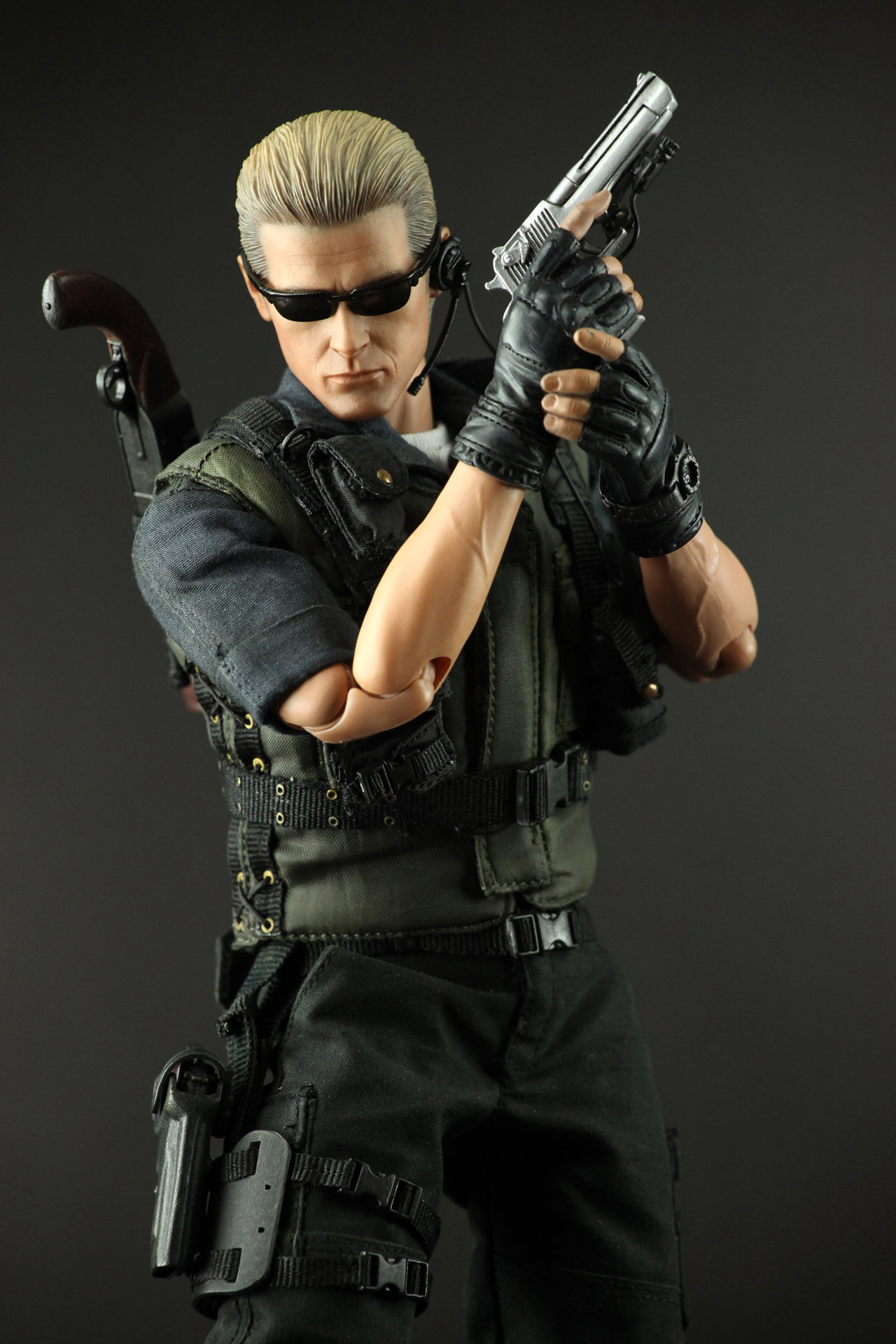 BIOHAZARD 5 - Albert Wesker (S.T.A.R.S. Version) image 8