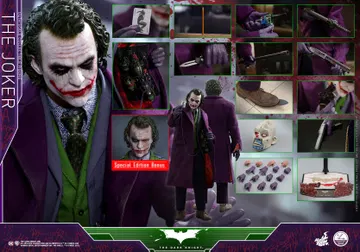 The Dark Knight - The Joker [With Bonus Accessory]