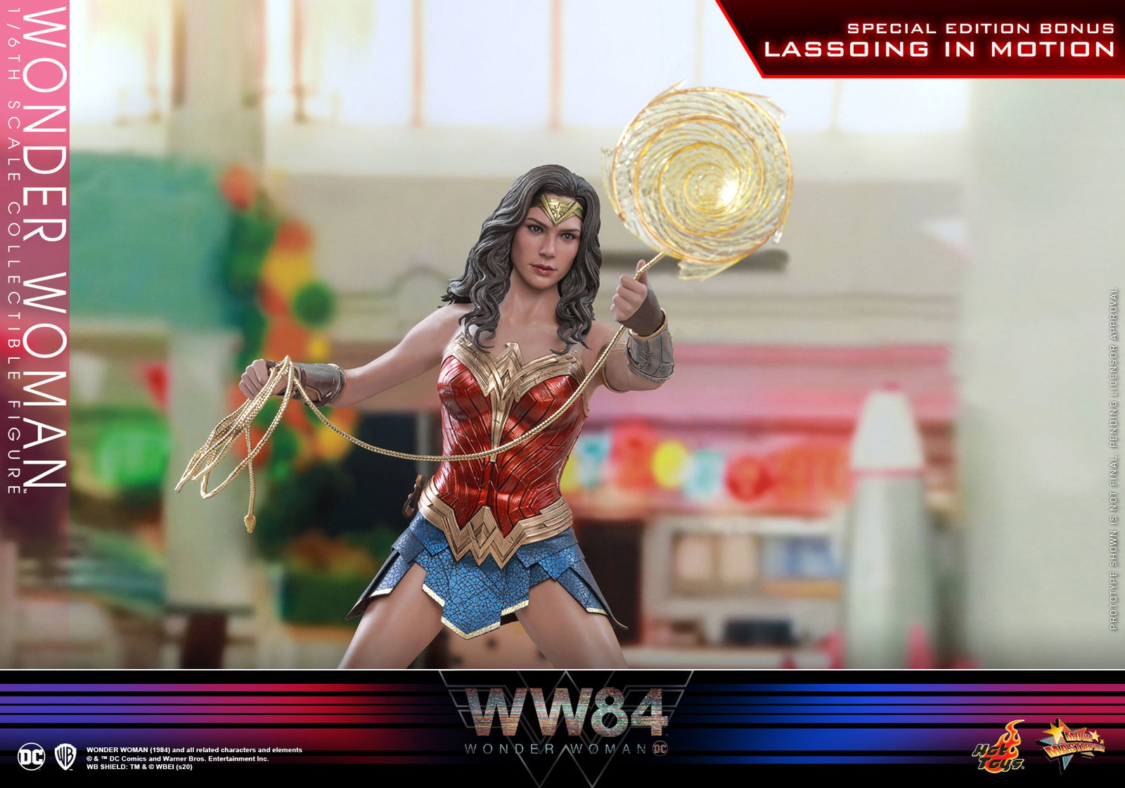 Wonder Woman 1984 - Wonder Woman [With Bonus Accessory] image 2