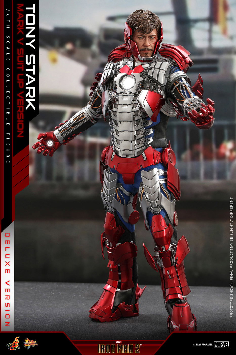 Iron Man 2 - Tony Stark (Mark V Suit Up Version) [With Bonus Accessories] image 6