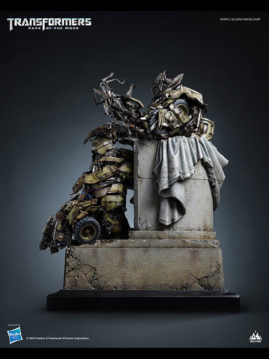 Megatron On Throne image 10