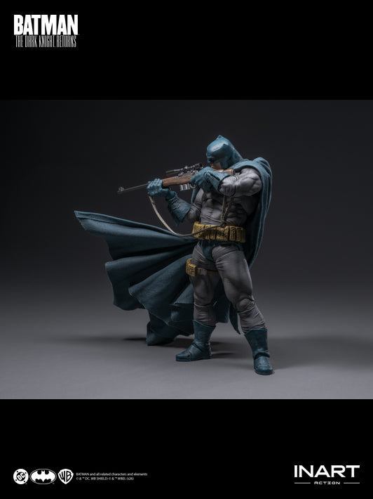 Batman: The Dark Knight Returns - Batman (Blue Suit) image 9