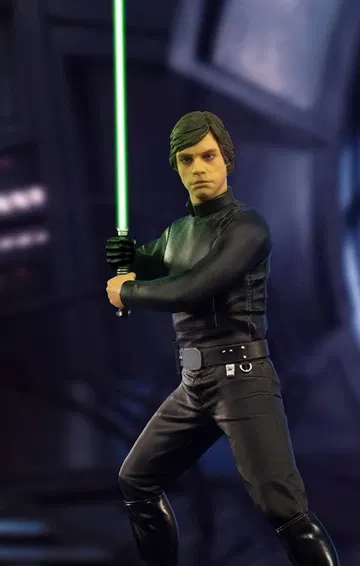 Luke Skywalker Deluxe Event Exclusive - Star Wars