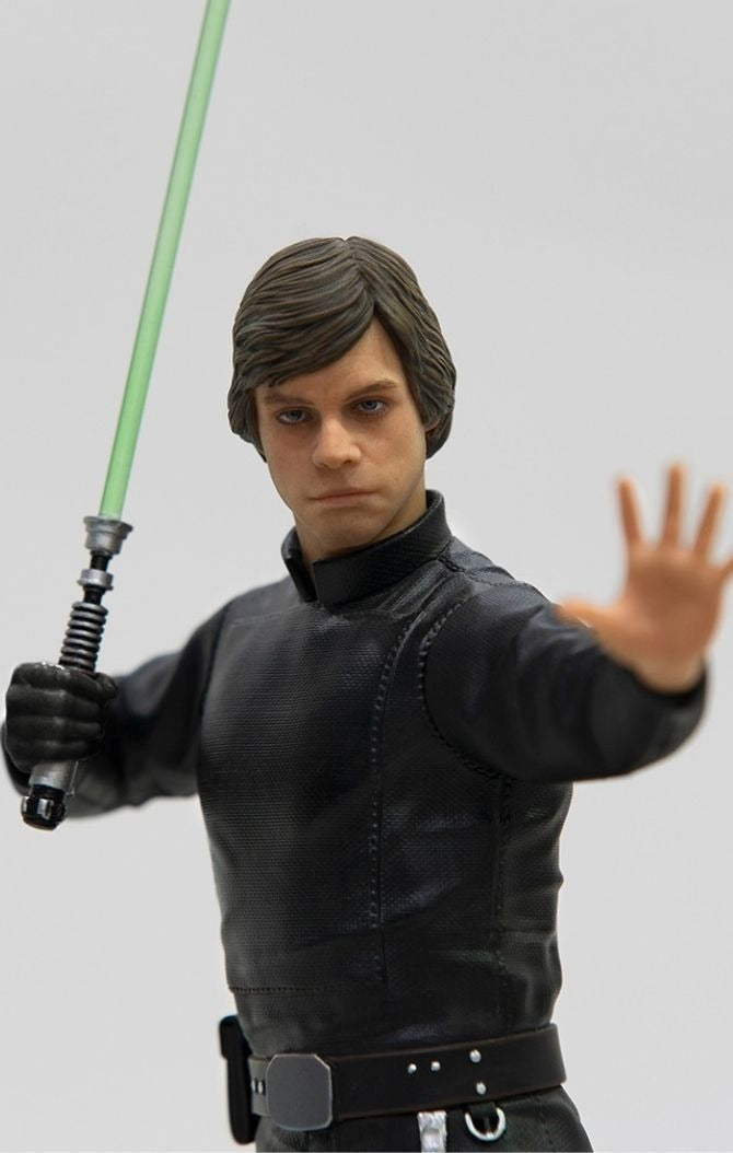 Luke Skywalker Deluxe Event Exclusive - Star Wars image 2