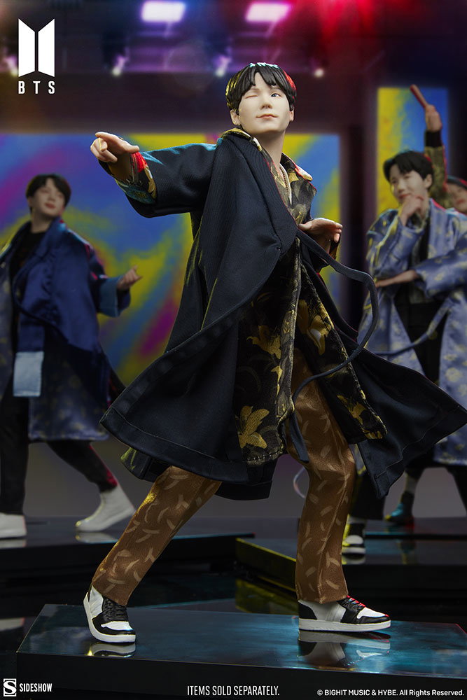 SUGA BTS Idol Collection Deluxe image 2