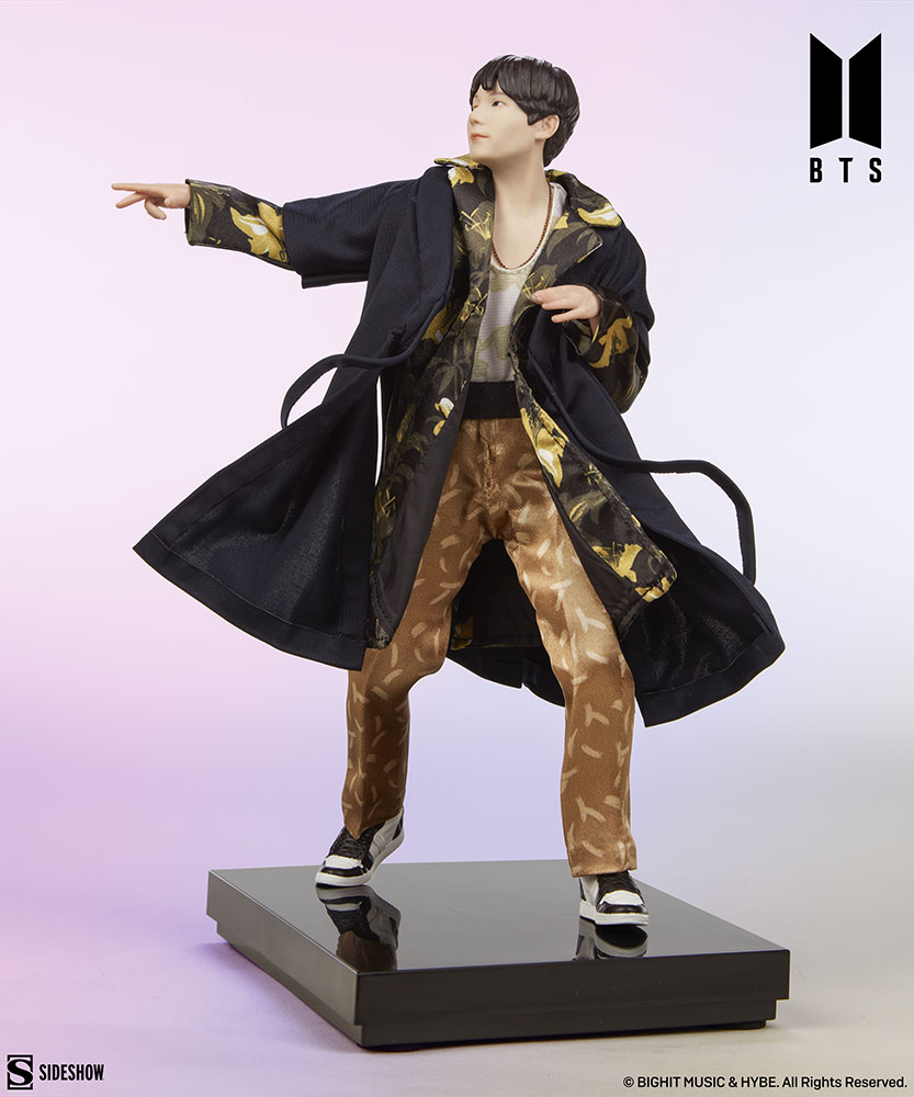 SUGA BTS Idol Collection Deluxe image 7