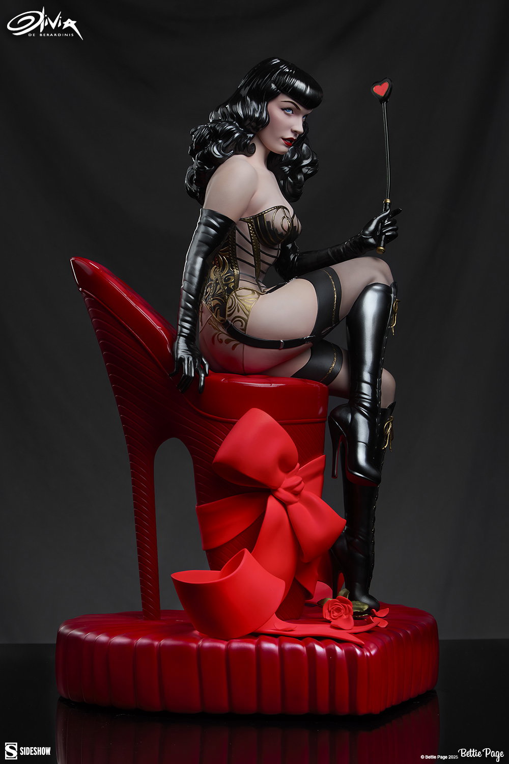 Bettie Page: Love Hurts image 7