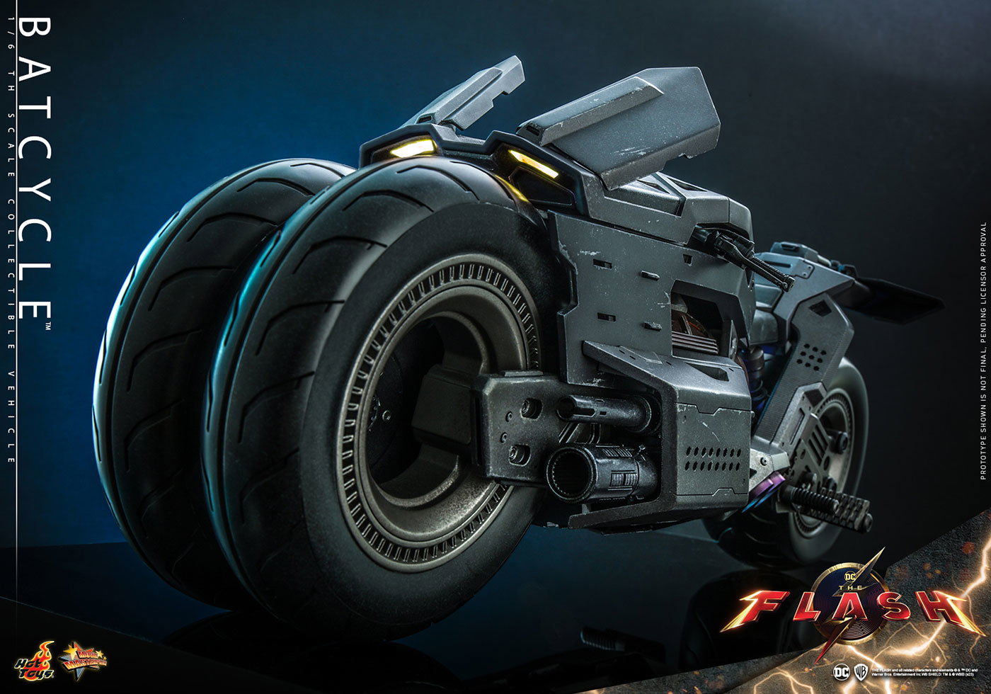 The Flash - Batcycle image 7