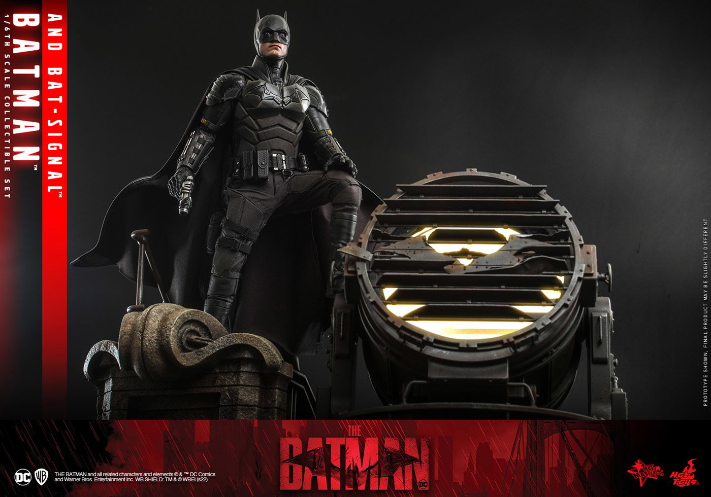 The Batman - Batman & Bat-Signal [With Bonus Accessories] image 2
