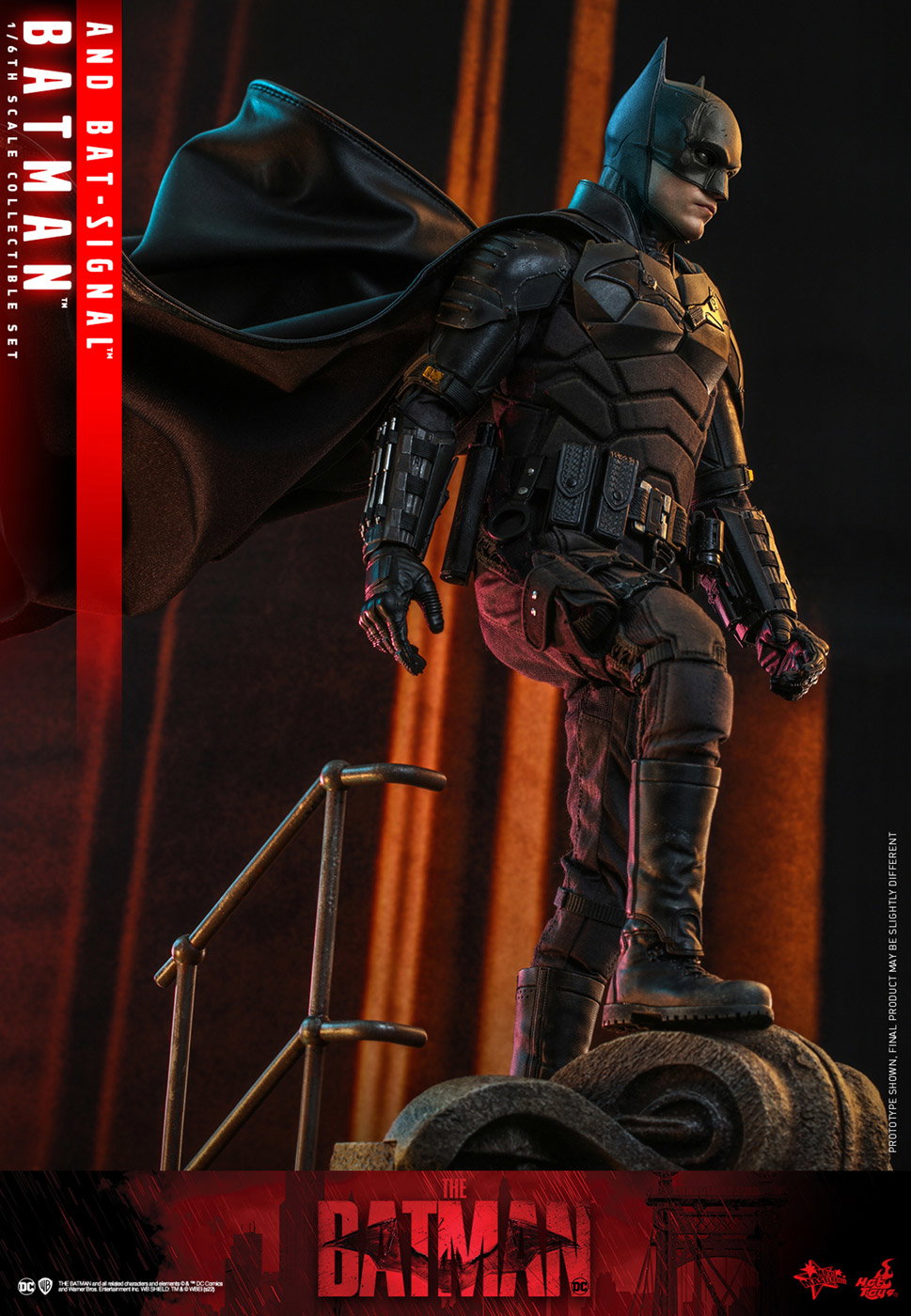 The Batman - Batman & Bat-Signal [With Bonus Accessories] image 7