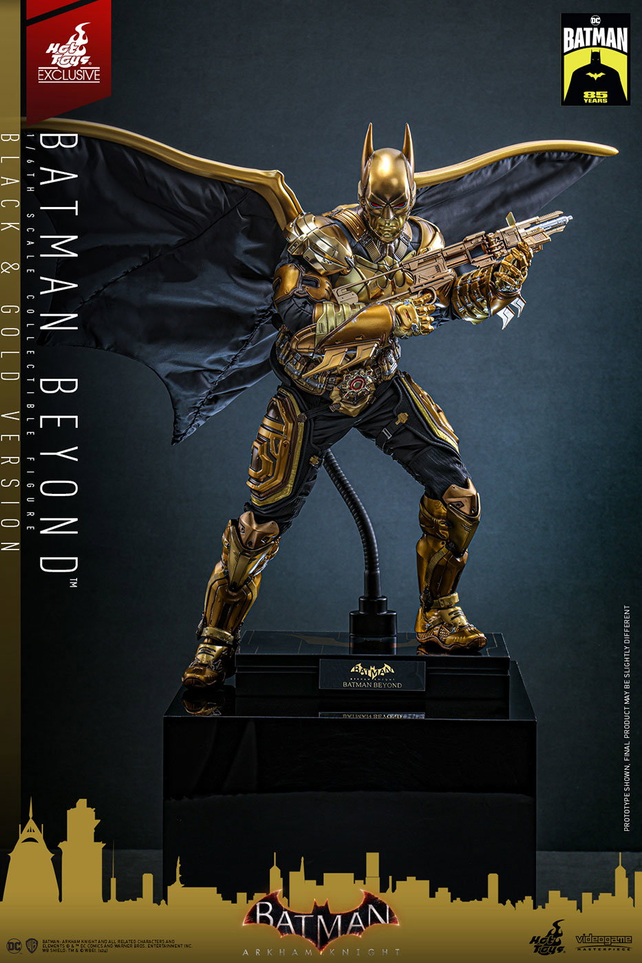 Batman Arkham Knight - Batman Beyond (Black & Gold Version) image 2