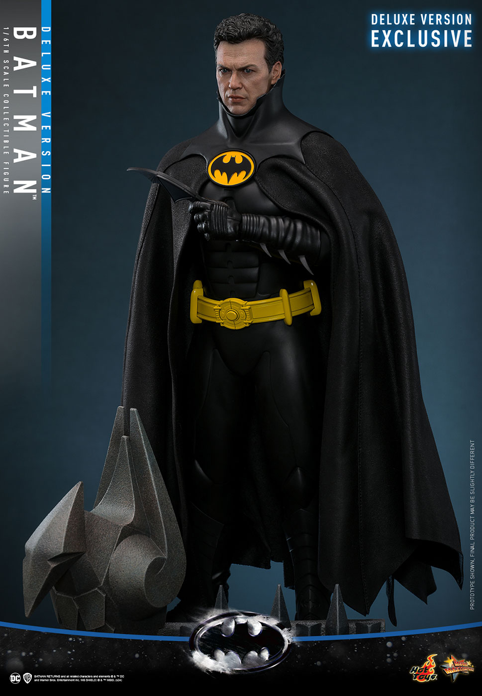 Batman Returns - Batman (2.0) [With Bonus Accessories] image 3