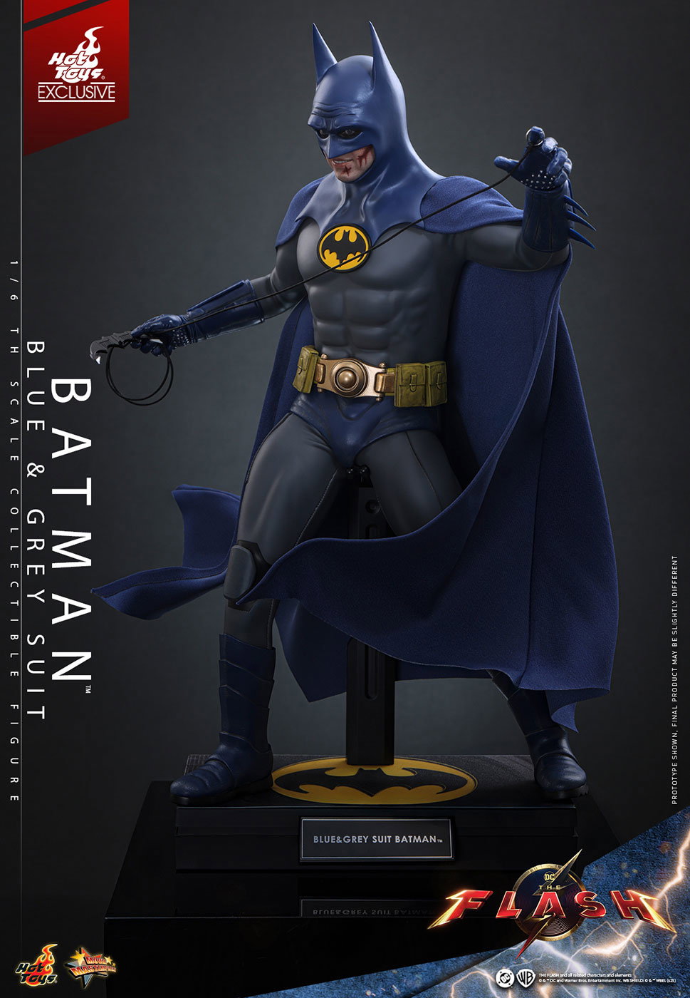 The Flash - Batman (Blue & Grey Suit) image 2