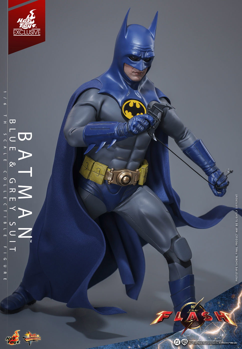 The Flash - Batman (Blue & Grey Suit) image 6
