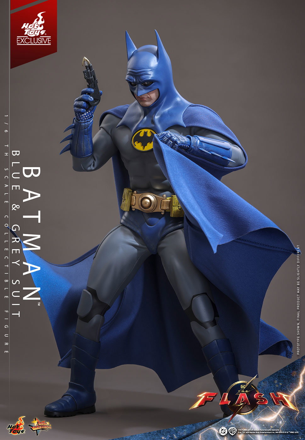 The Flash - Batman (Blue & Grey Suit) image 7