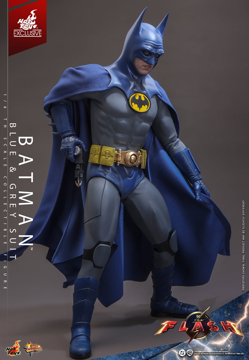 The Flash - Batman (Blue & Grey Suit) image 8