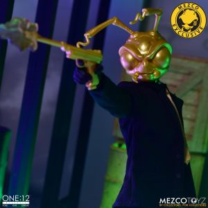 Gomez: The Roach with the Golden Head image 8