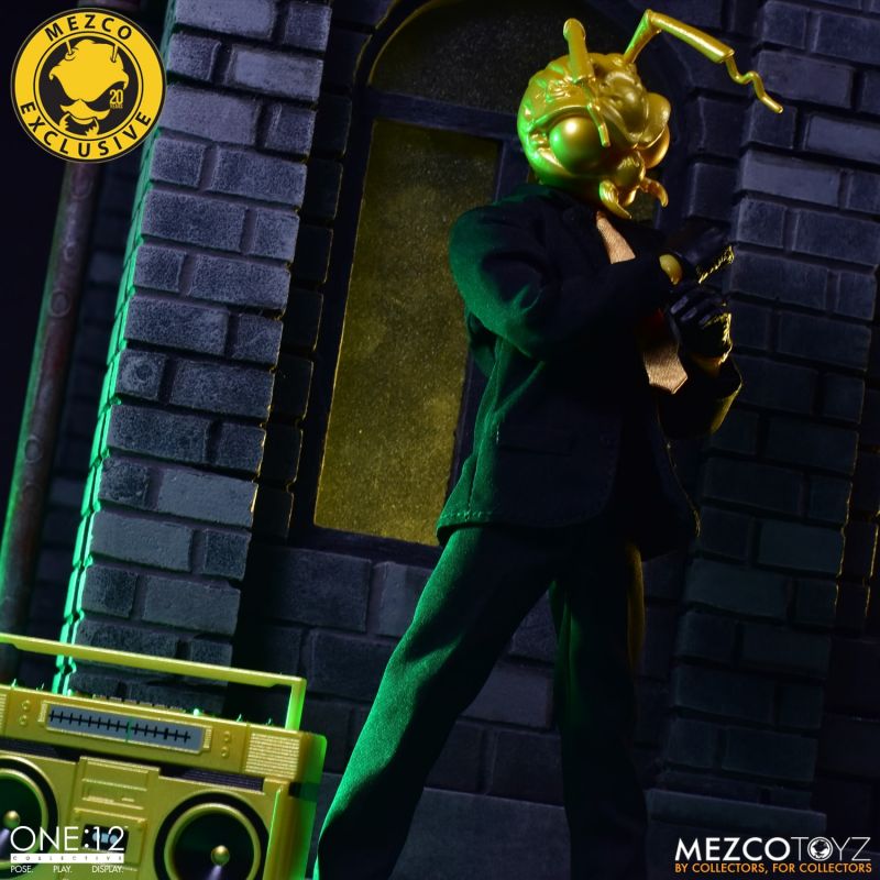 Gomez: The Roach with the Golden Head image 3