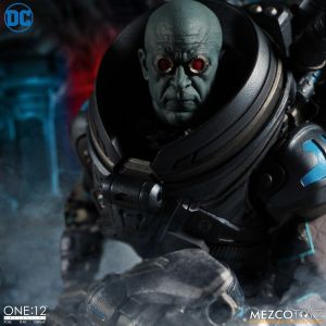 Mr. Freeze - Deluxe Edition image 2