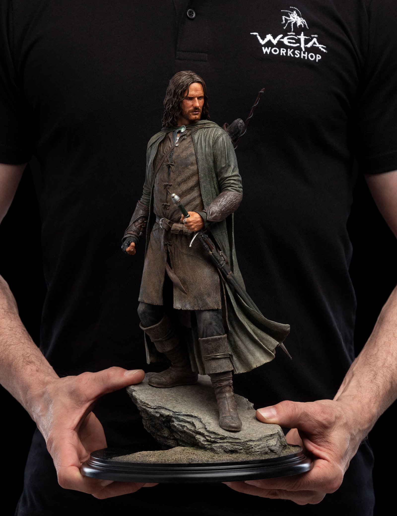 ARAGORN, HUNTER OF THE PLAINS image 10