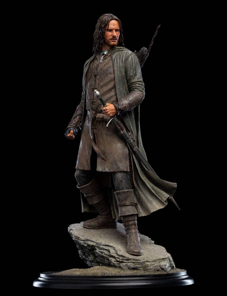 ARAGORN, HUNTER OF THE PLAINS image 1