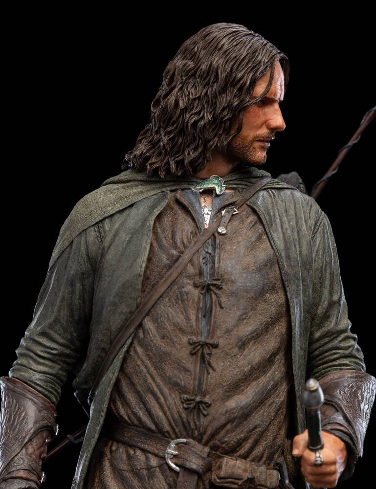 ARAGORN, HUNTER OF THE PLAINS image 5