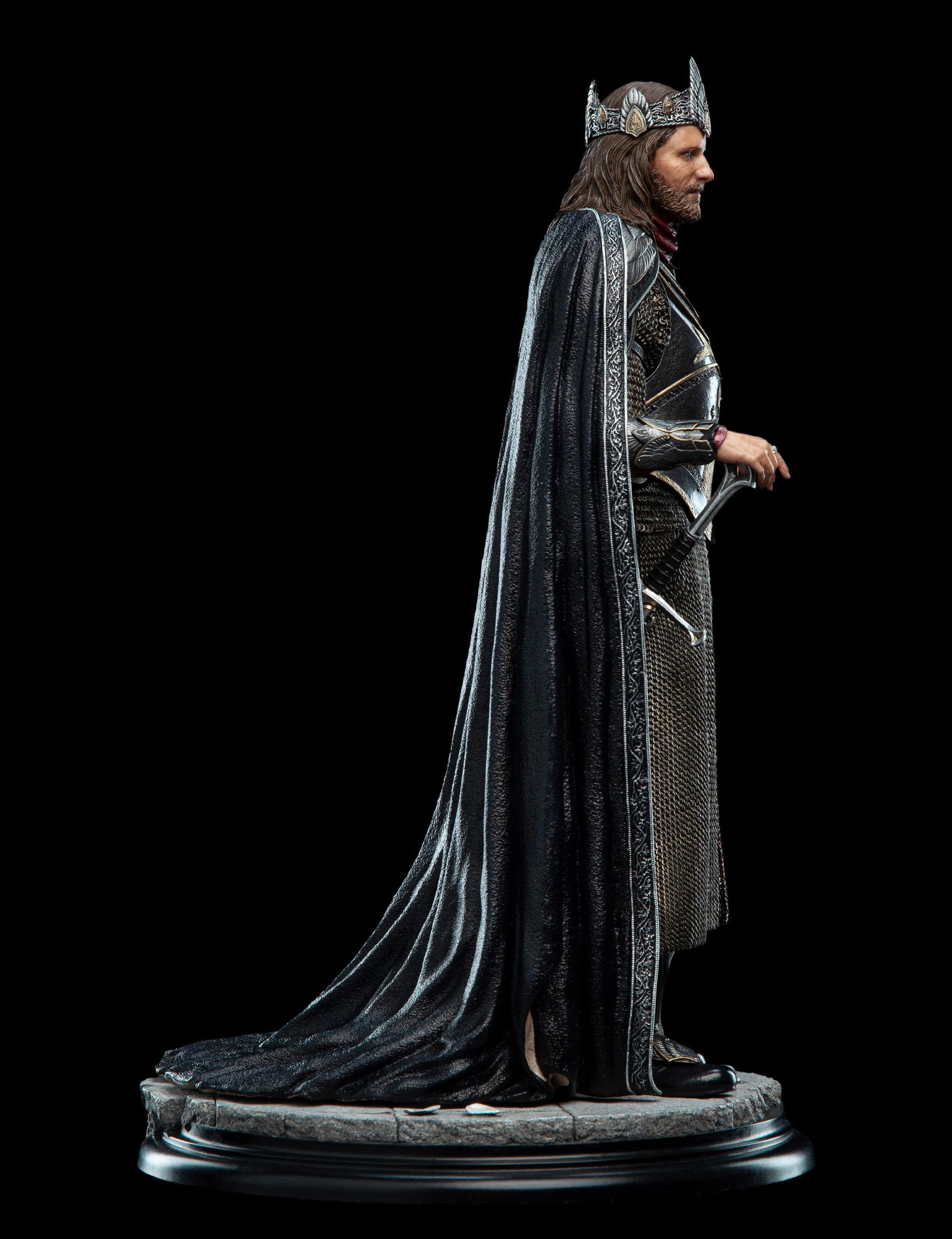 KING ARAGORN image 3