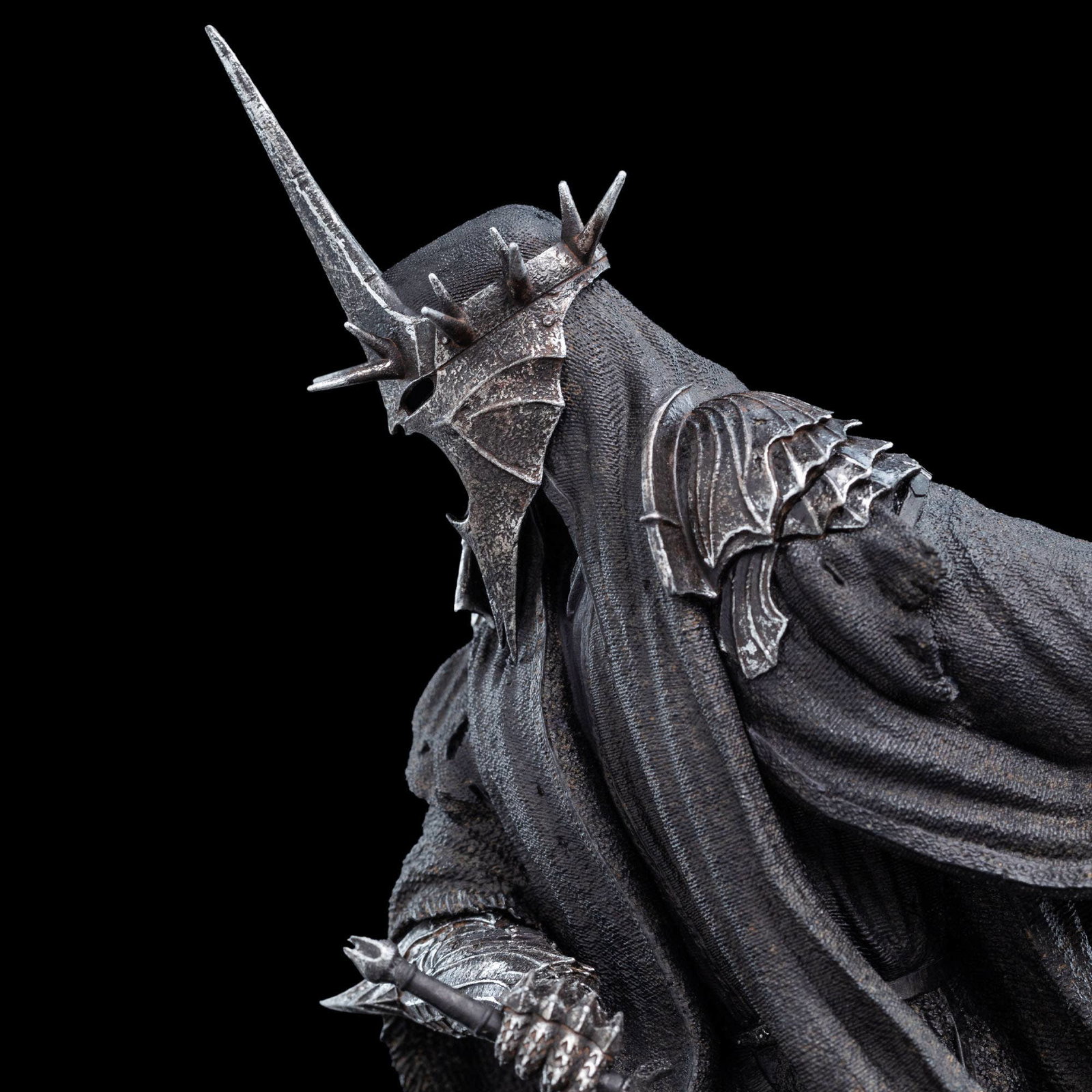 THE WITCH-KING image 9