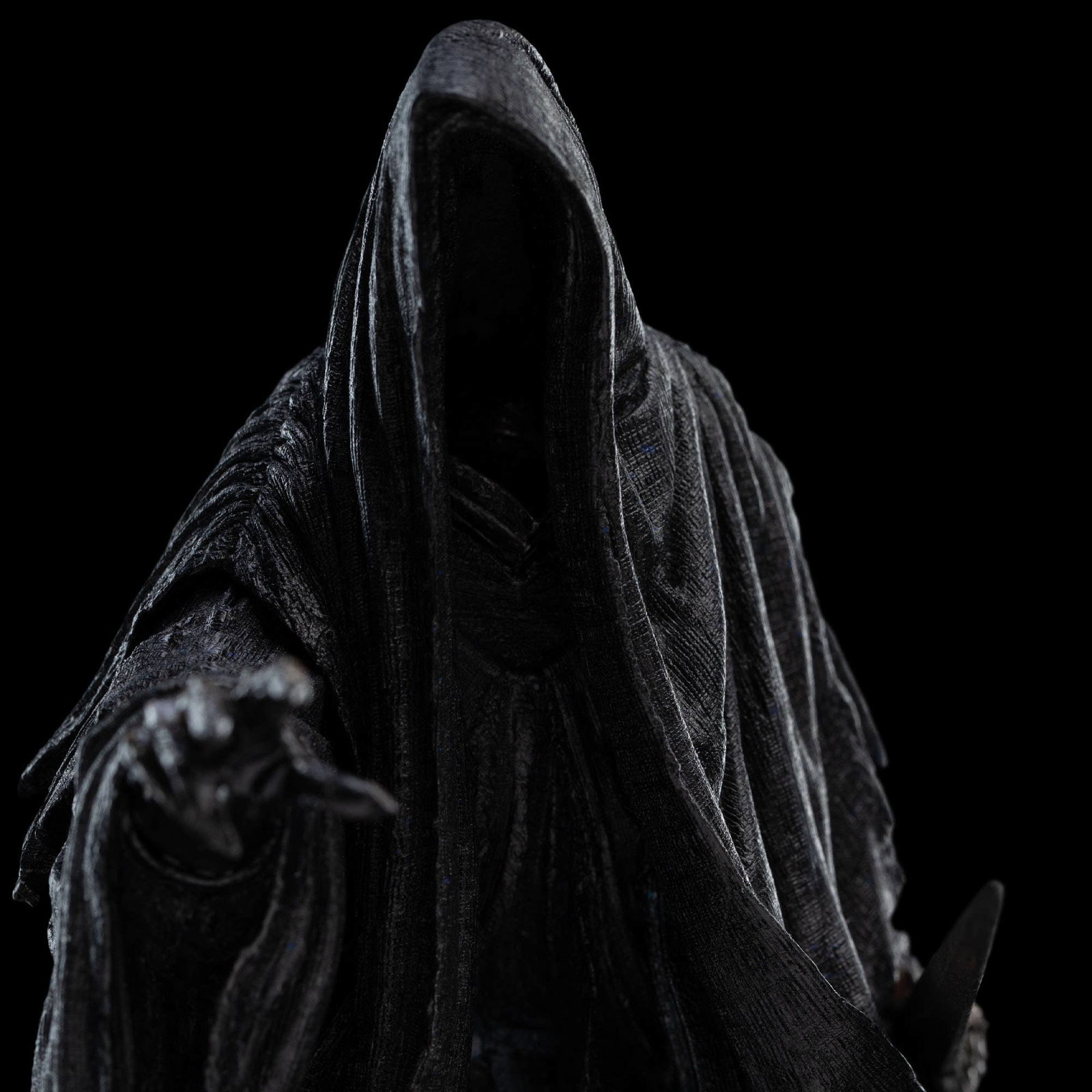 RINGWRAITH AT THE PRANCING PONY image 9