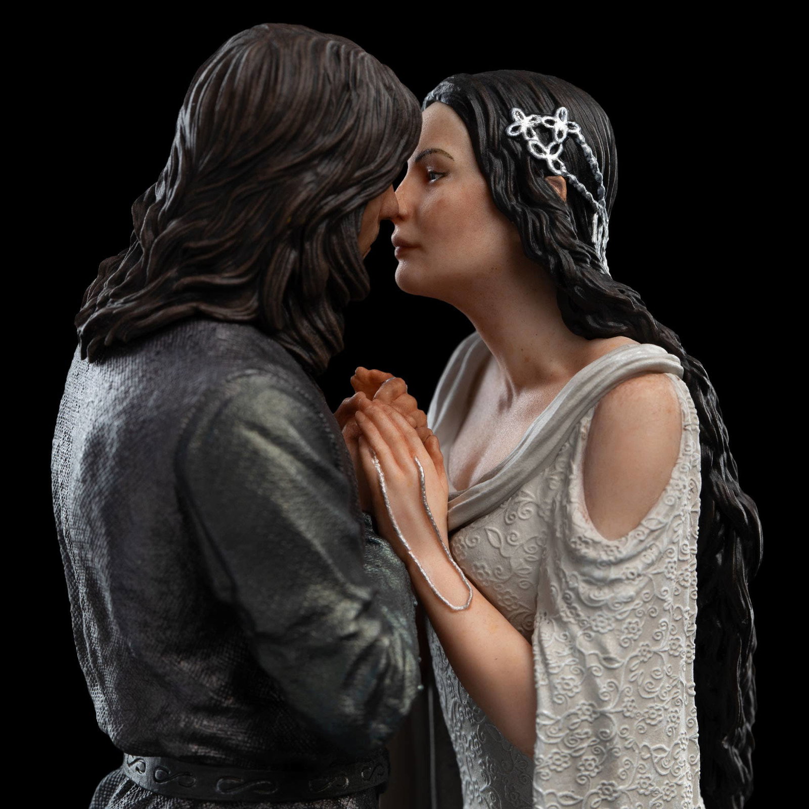 ARAGORN AND ARWEN image 10