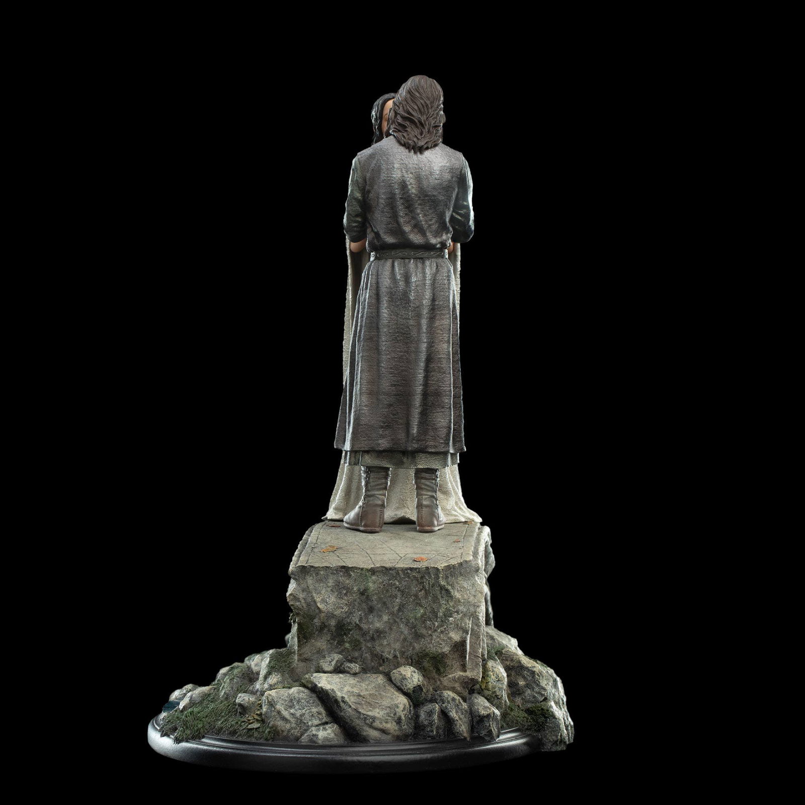 ARAGORN AND ARWEN image 8
