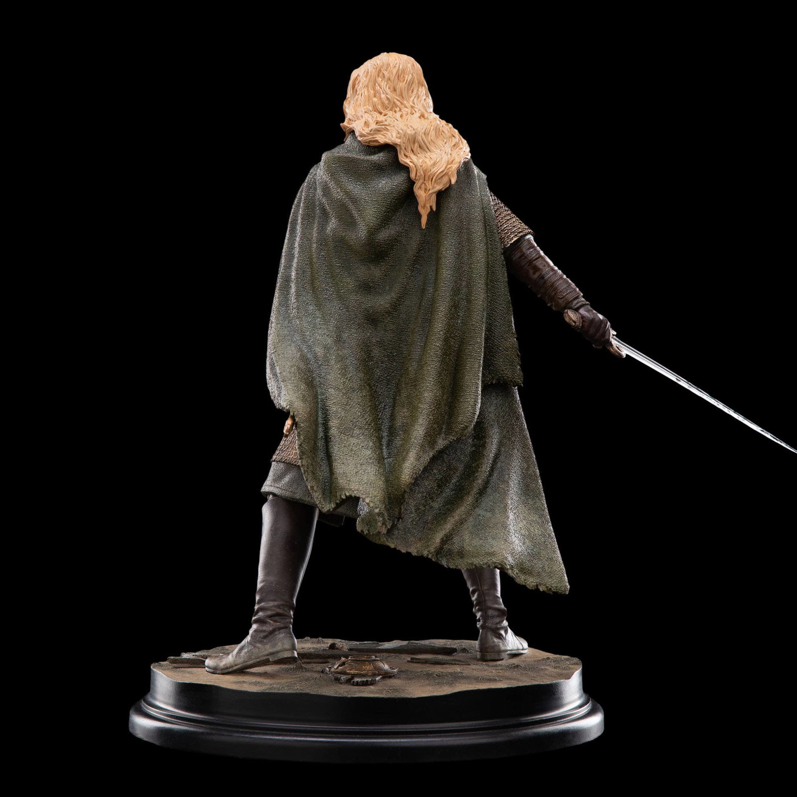 ÉOWYN, SHIELDMAIDEN OF ROHAN image 5