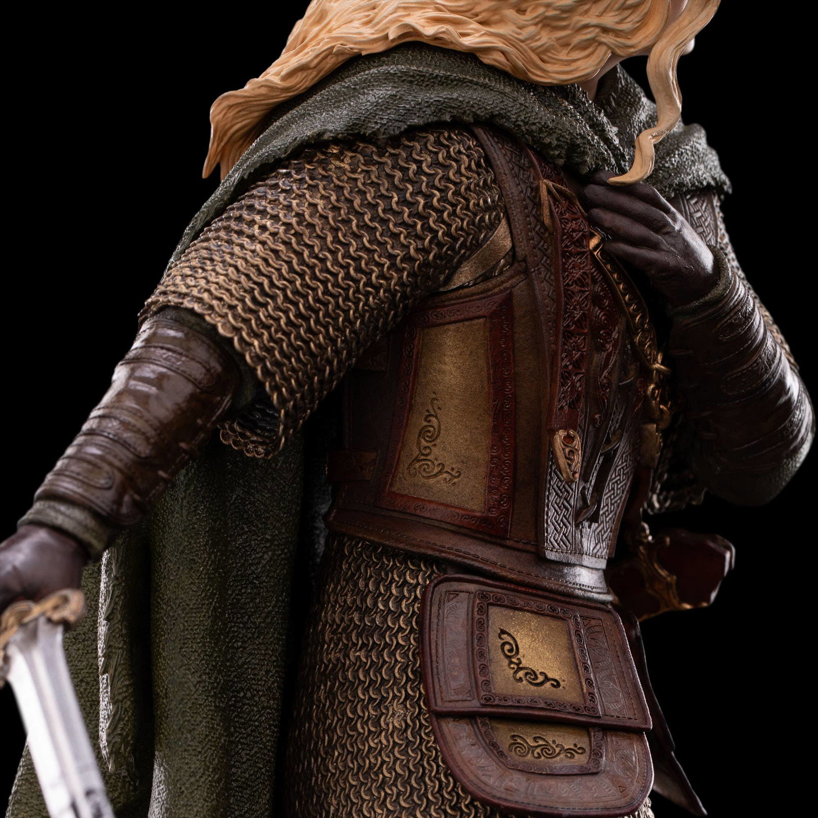 ÉOWYN, SHIELDMAIDEN OF ROHAN image 9