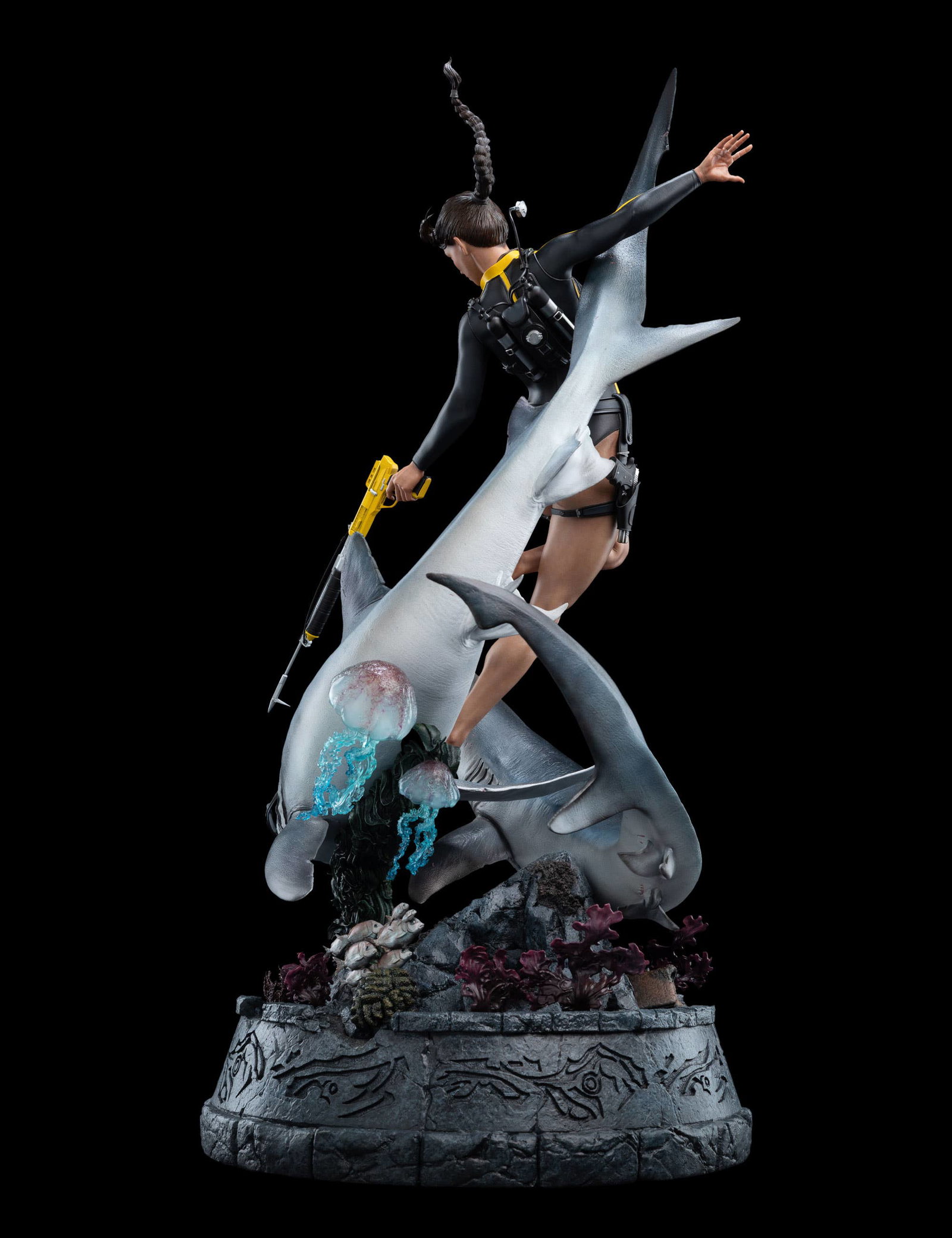 LARA CROFT QUEST FOR AVALON image 6