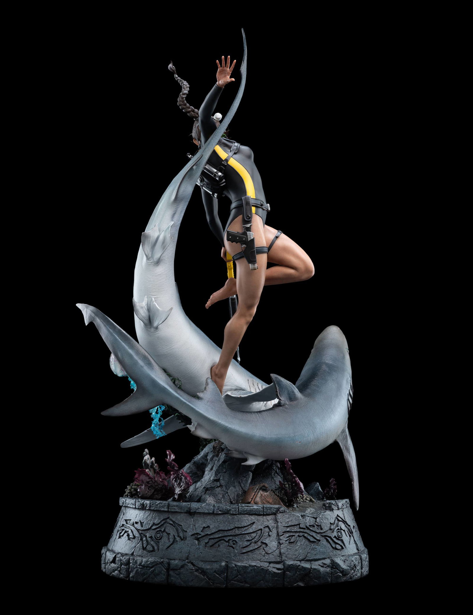 LARA CROFT QUEST FOR AVALON image 7