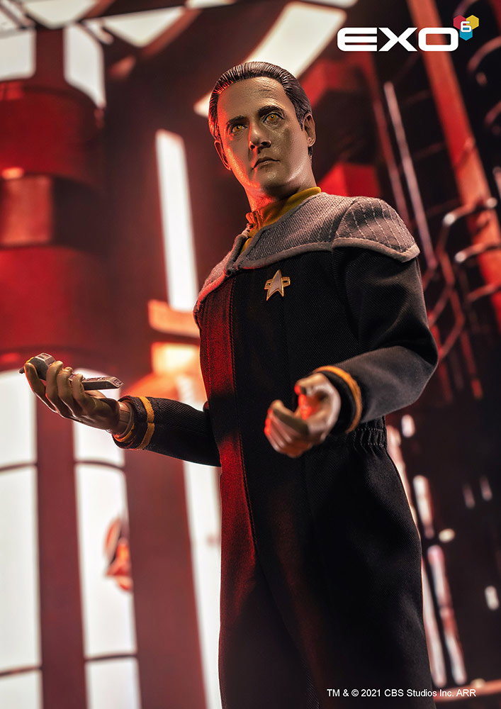 Lieutenant Commander Data image 4