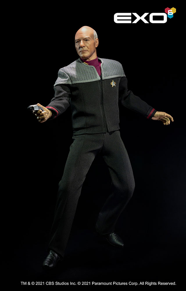 Captain Jean-Luc Picard image 3