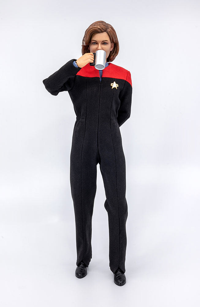 Captain Kathryn Janeway image 5