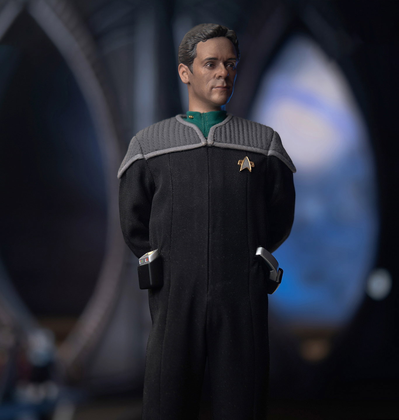 Julian Bashir image 3
