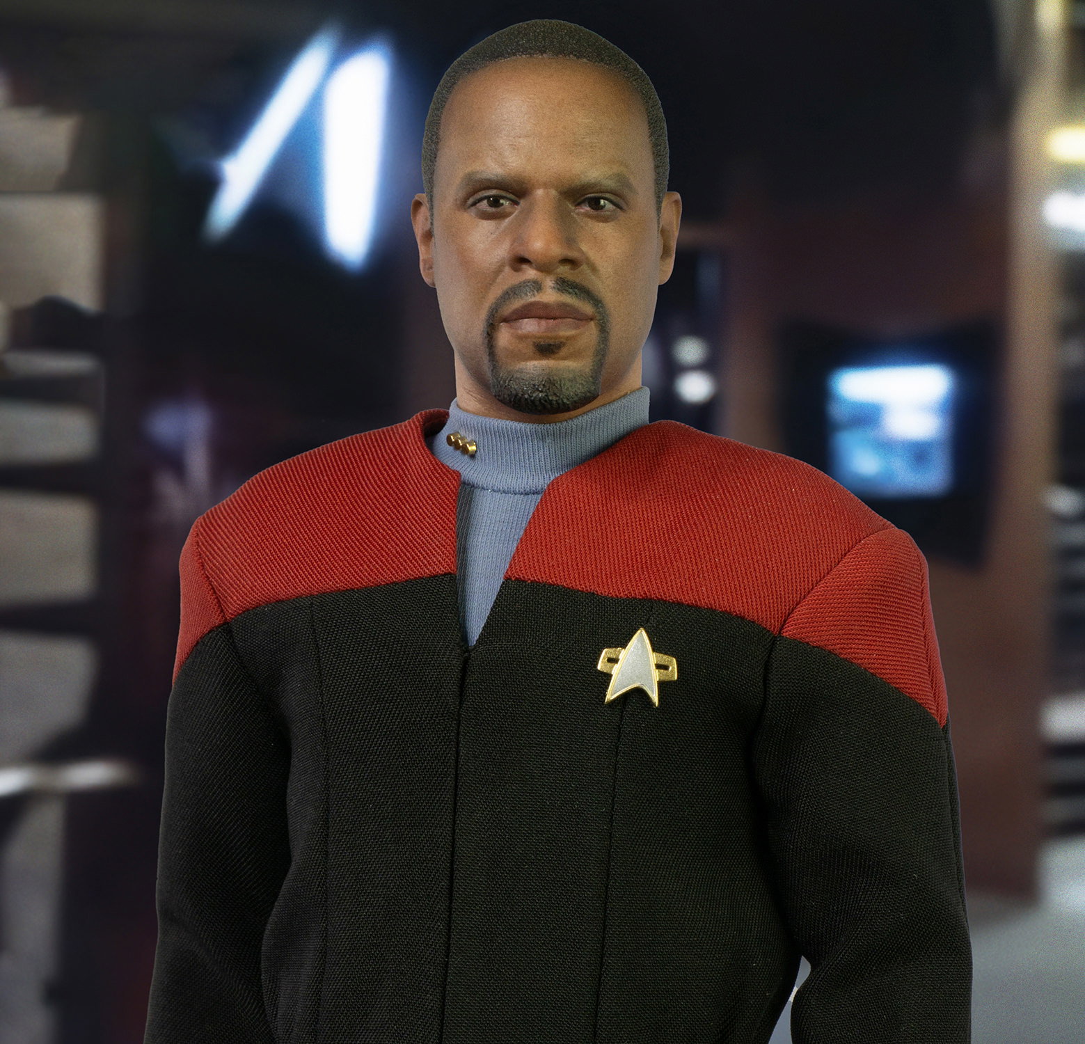 Commander Benjamin Sisko image 4