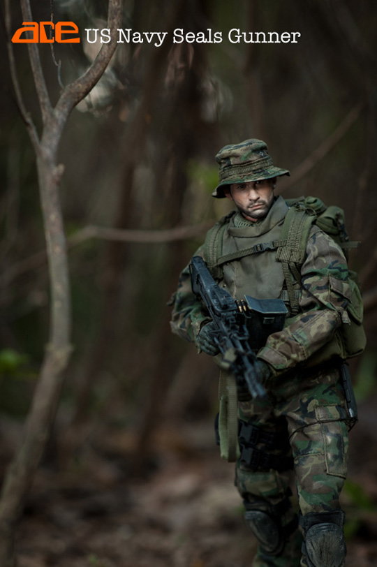 US Navy Seals Gunner image 4