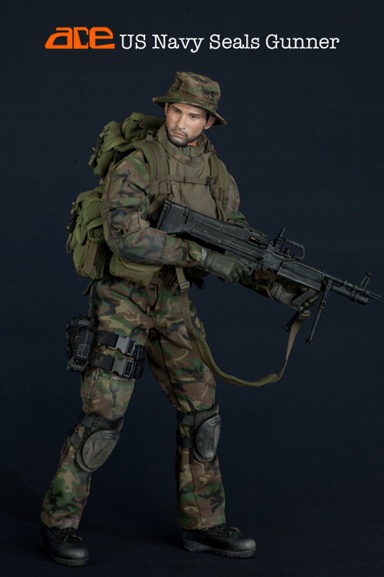 US Navy Seals Gunner image 9