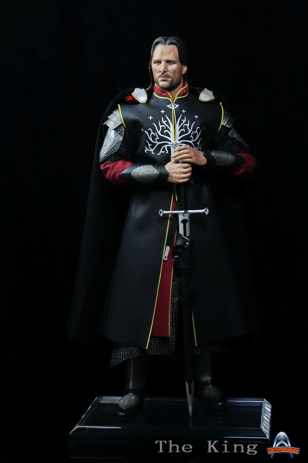 The King image 4