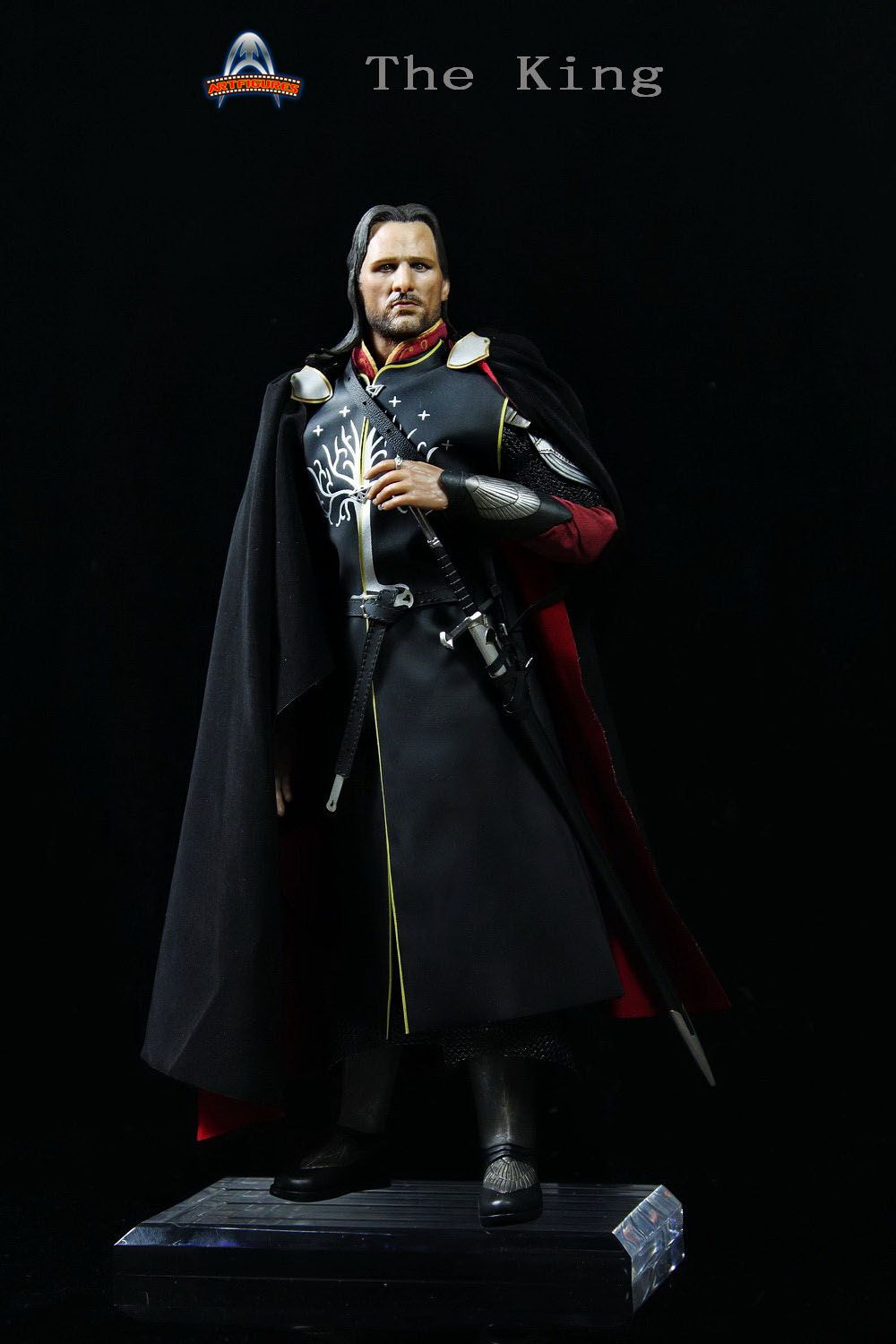 The King image 7